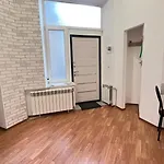 затишна в центрі *