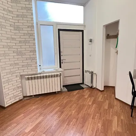 затишна в центрі *