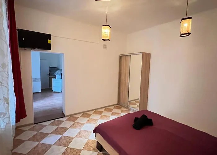 затишна в центрі Apartament Lwów